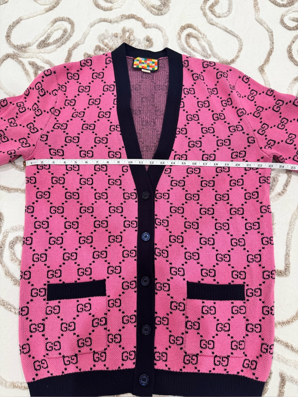 Gucci Pink and Black Knit Cardigan with Signature Label - Picture 12 of 15